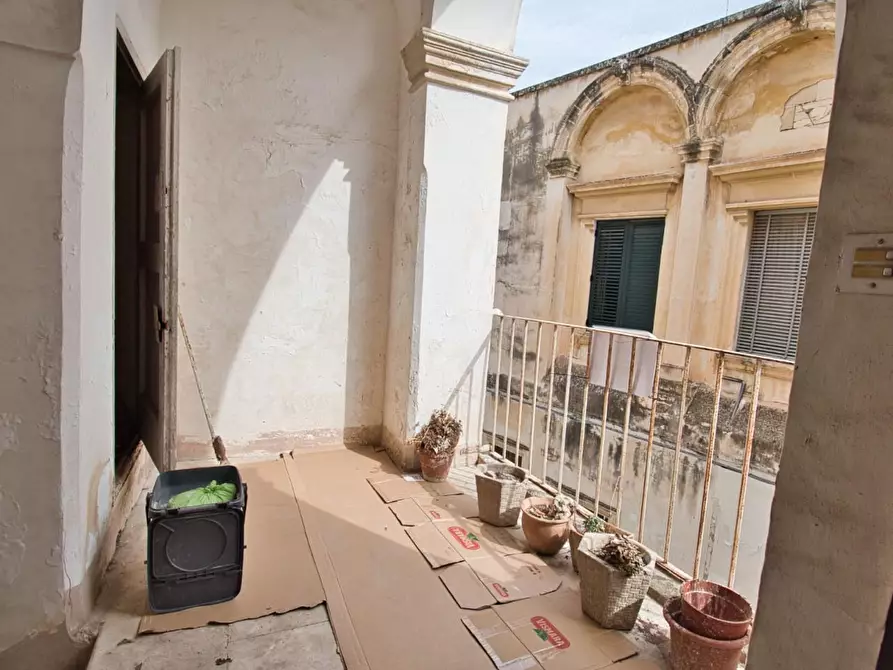 Immagine 30 di Casa indipendente in vendita  a Lecce