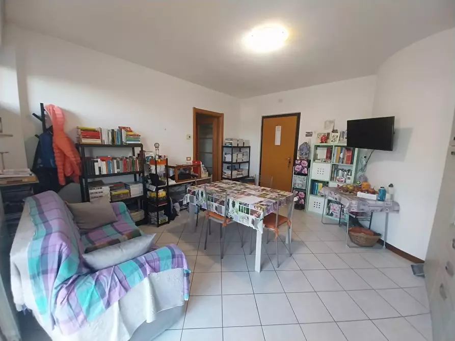 Immagine 4 di Appartamento in vendita  a Calci