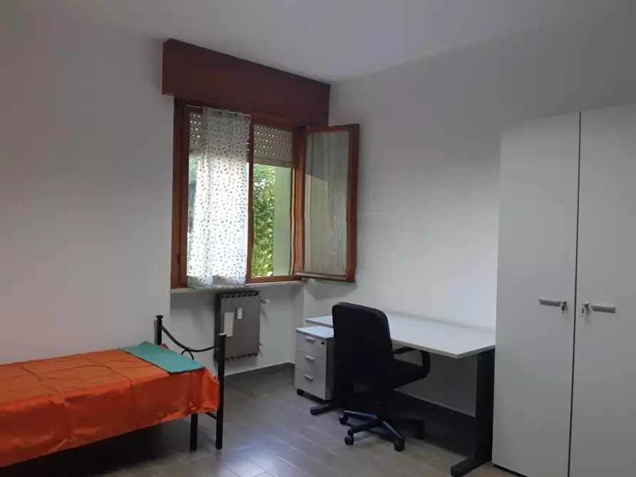 Immagine 11 di Appartamento in vendita  a Pisa