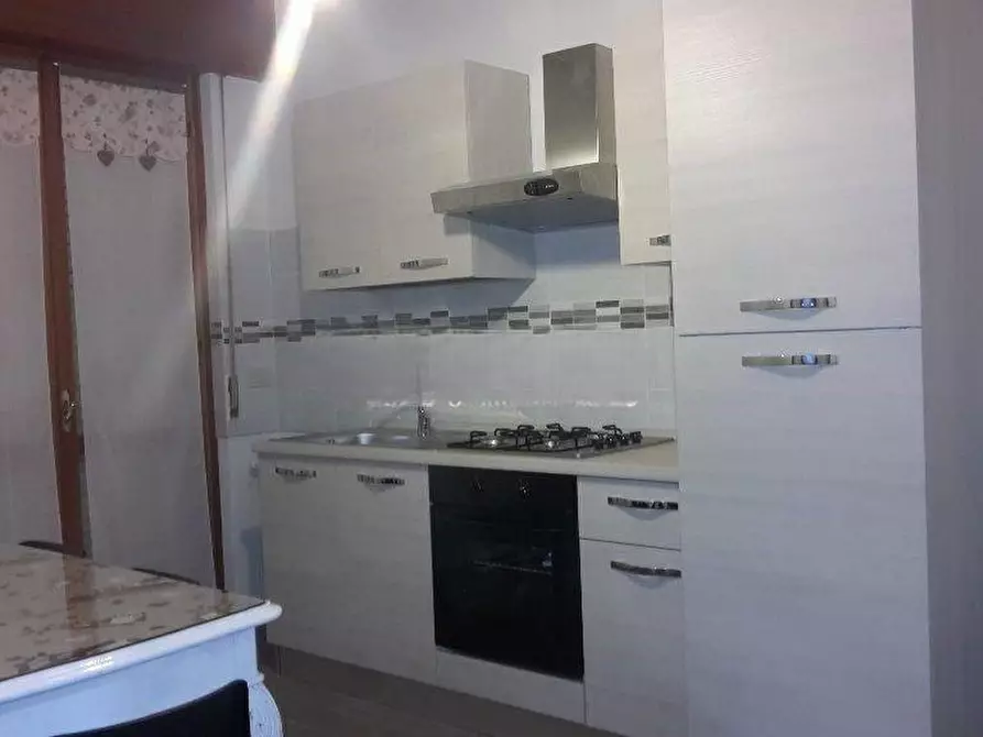 Immagine 2 di Appartamento in vendita  a Pisa