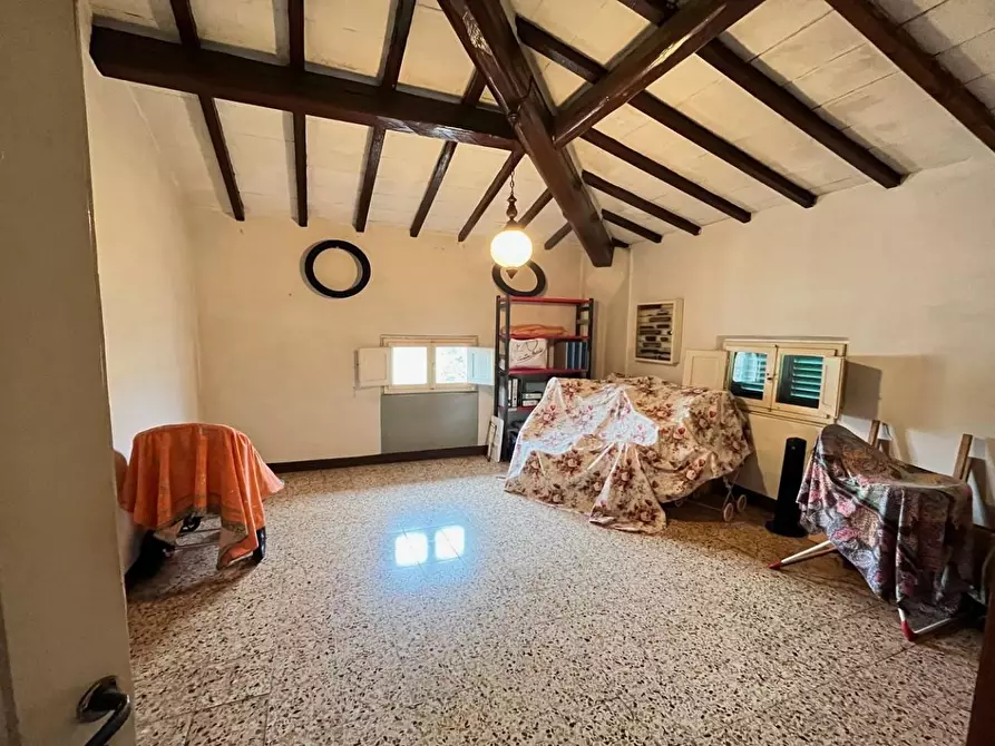 Immagine 21 di Villa in vendita  a Castelfiorentino