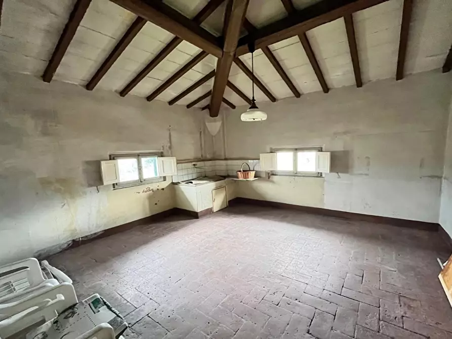 Immagine 22 di Villa in vendita  a Castelfiorentino
