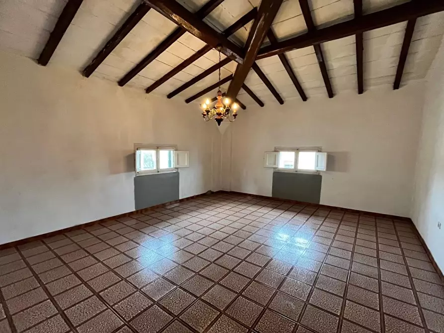 Immagine 24 di Villa in vendita  a Castelfiorentino