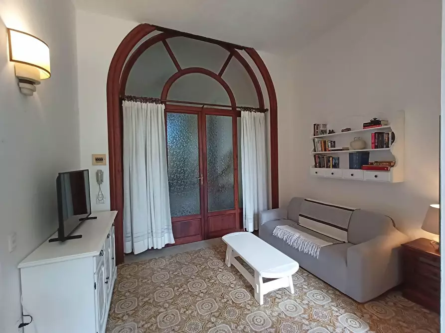 Immagine 4 di Appartamento in vendita  a Rio Marina