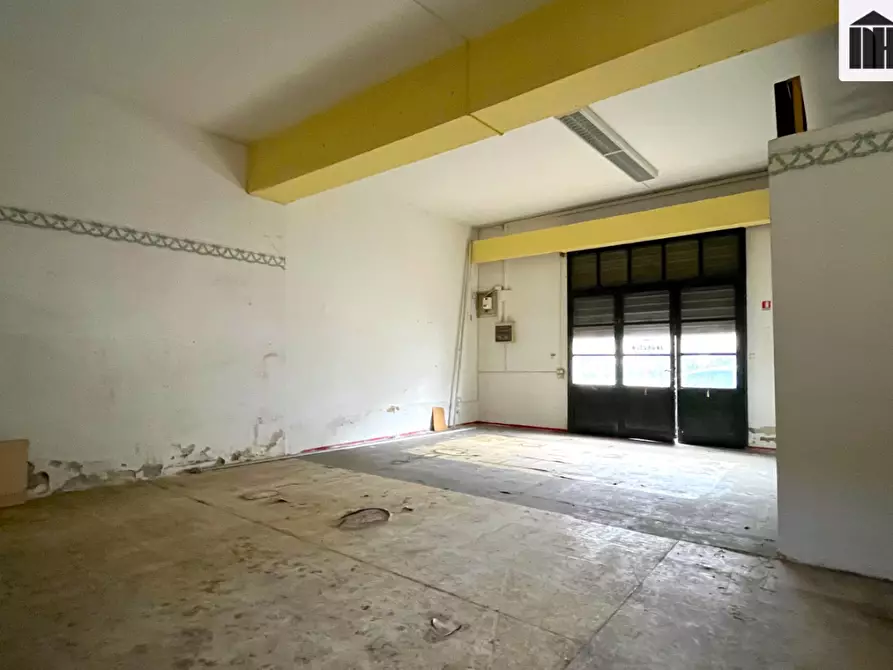 Immagine 5 di Laboratorio in vendita  a Santa Croce Sull'arno