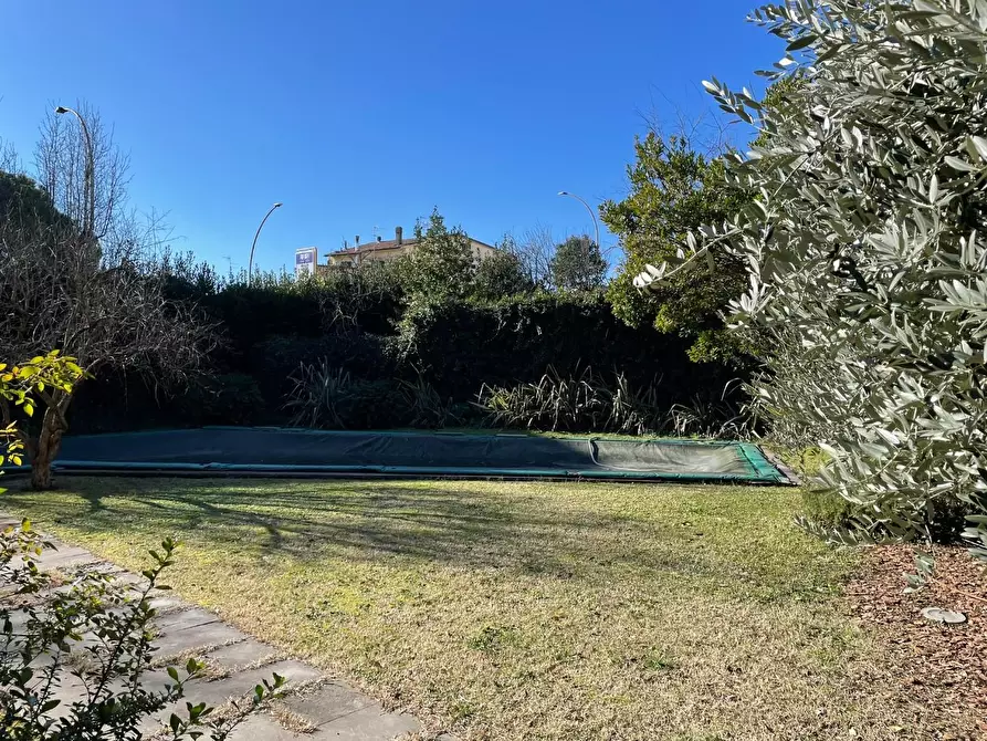 Immagine 78 di Villa in vendita  a Empoli