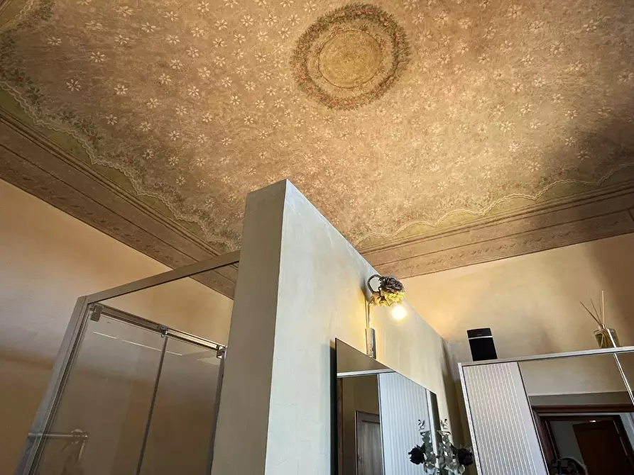 Immagine 21 di Villa in vendita  a Empoli