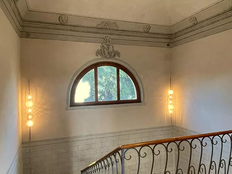 Immagine 26 di Villa in vendita  a Empoli