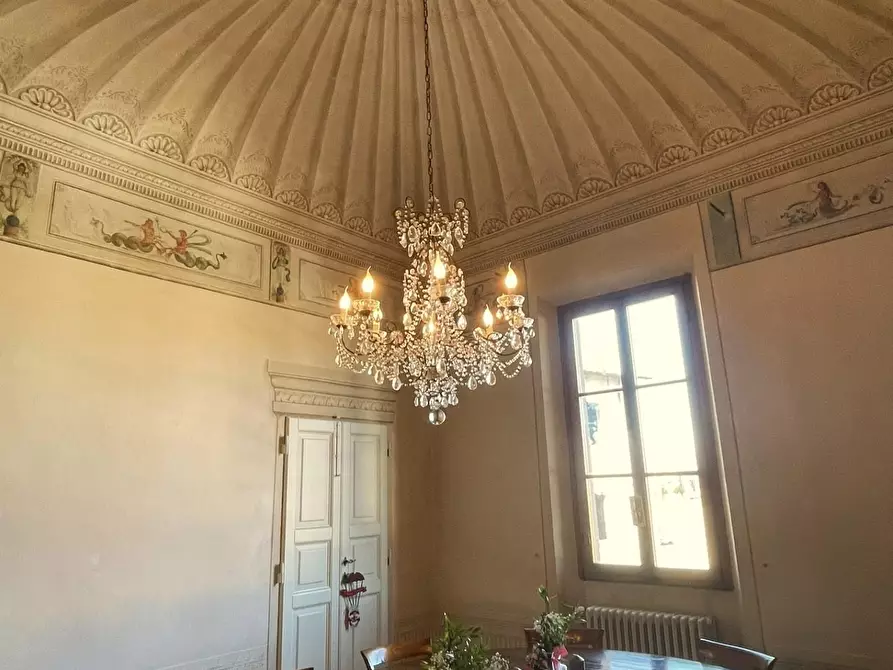 Immagine 50 di Villa in vendita  a Empoli
