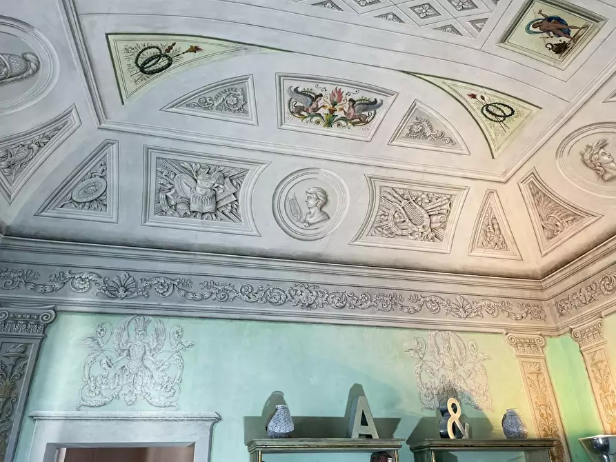 Immagine 29 di Villa in vendita  a Empoli