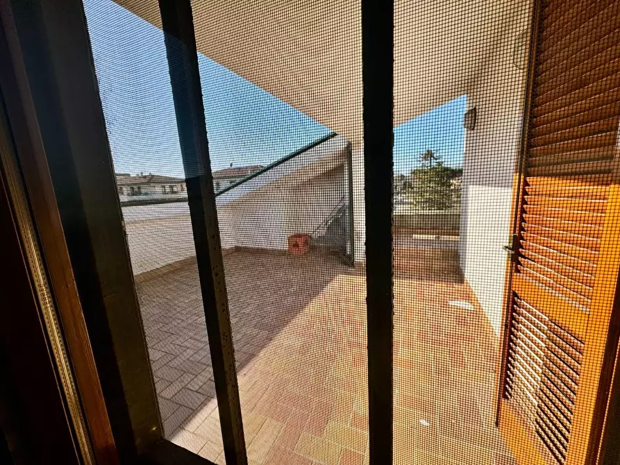 Immagine 35 di Casa bifamiliare in vendita  a Pontedera