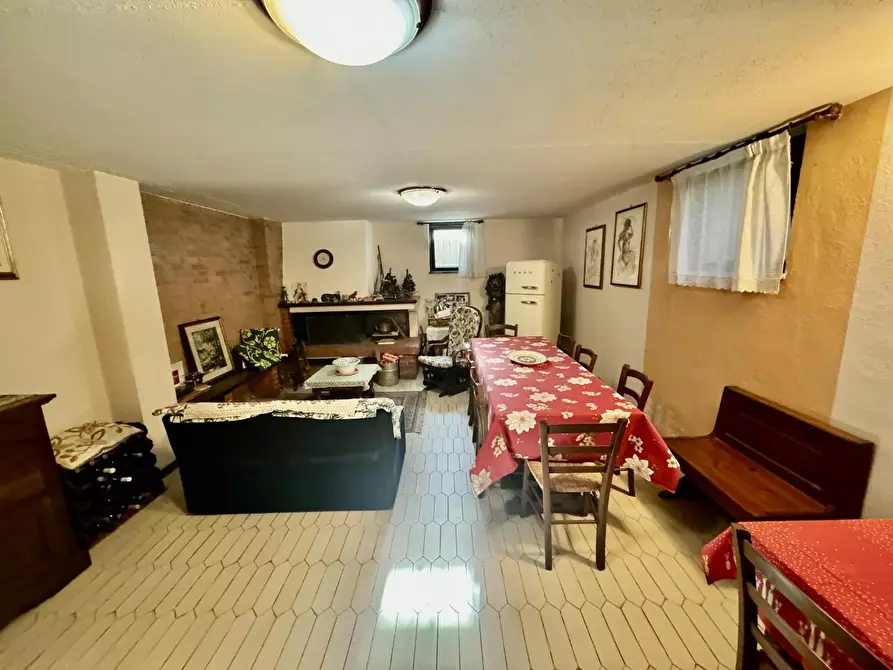 Immagine 17 di Casa bifamiliare in vendita  a Pontedera