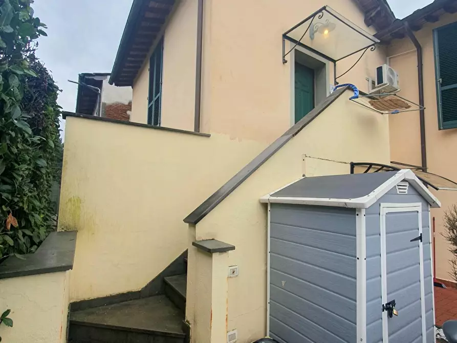 Immagine 36 di Appartamento in vendita  a Capannori