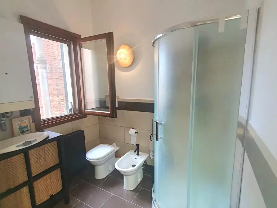 Immagine 29 di Appartamento in vendita  a Capannori