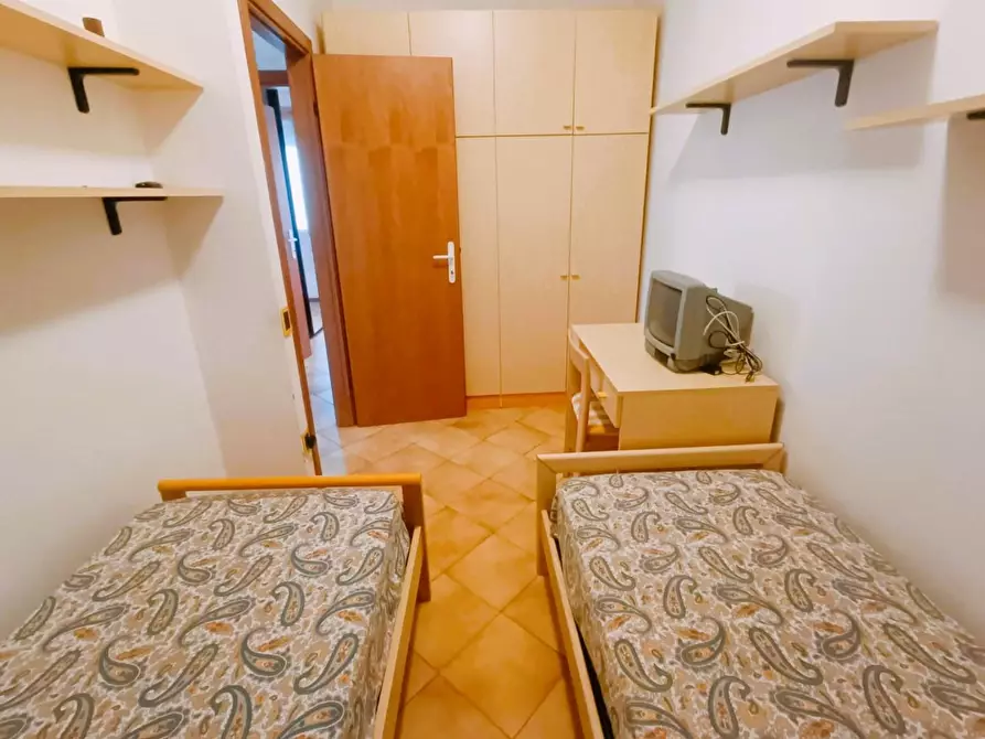 Immagine 11 di Appartamento in vendita  a Rosignano Marittimo