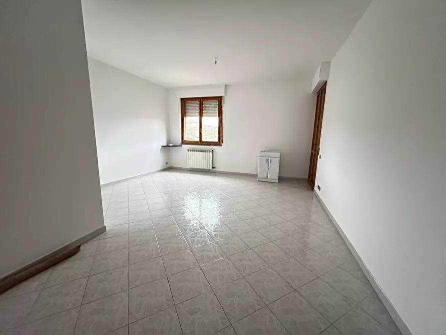 Immagine 3 di Appartamento in vendita  a Castelfiorentino