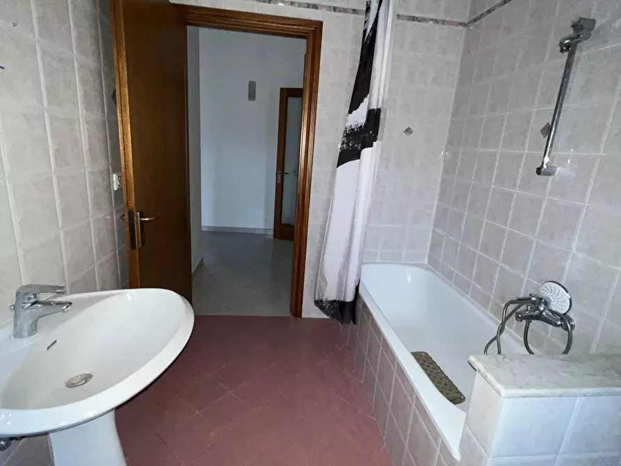 Immagine 7 di Appartamento in vendita  a Castelfiorentino