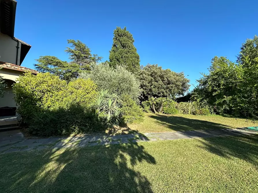 Immagine 61 di Villa in vendita  a Empoli