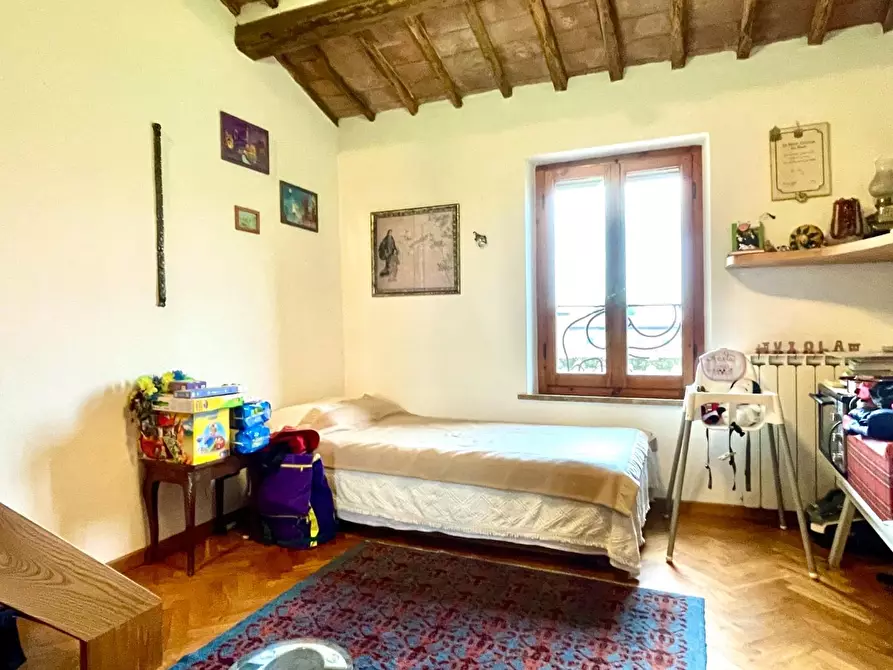 Immagine 16 di Appartamento in vendita  a Sovicille