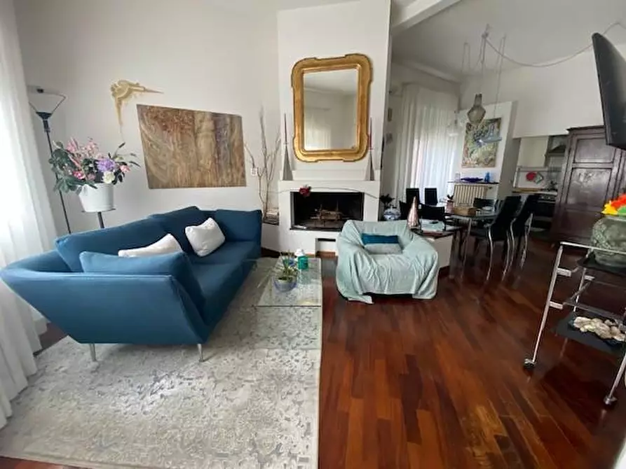 Immagine 2 di Appartamento in vendita  a Pontedera