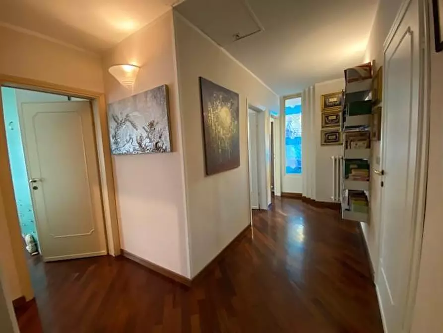 Immagine 7 di Appartamento in vendita  a Pontedera