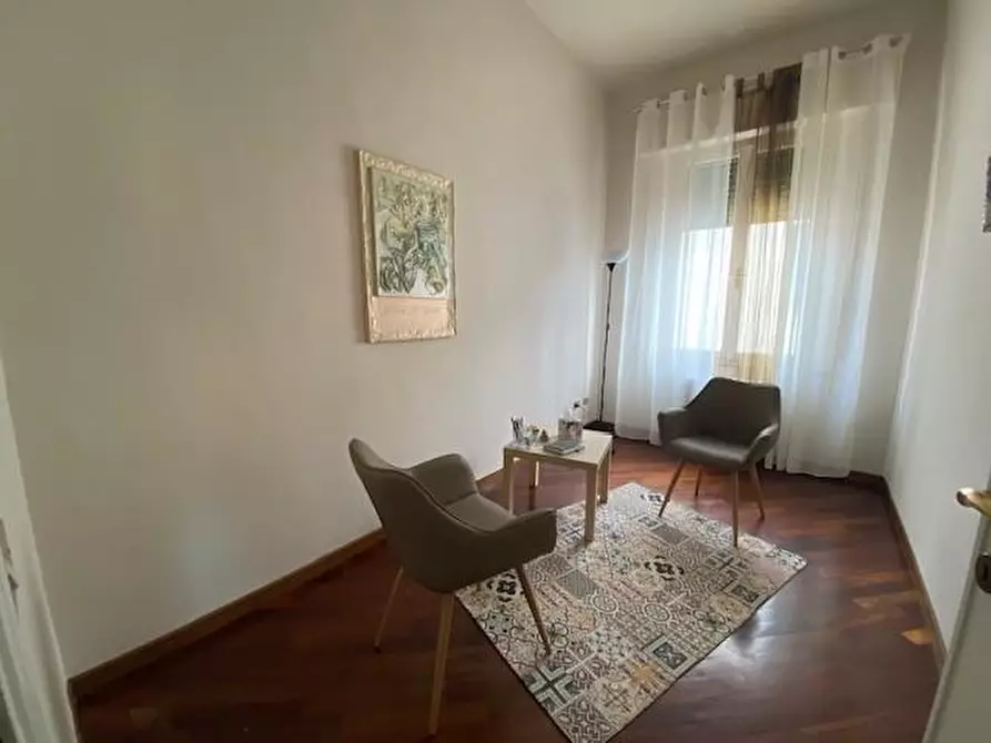 Immagine 11 di Appartamento in vendita  a Pontedera