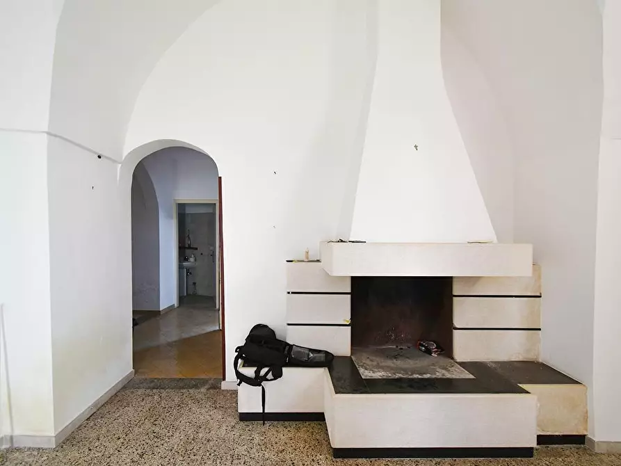 Immagine 4 di Casa indipendente in vendita  a Veglie