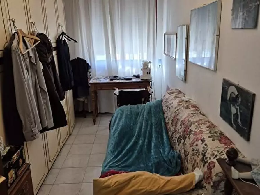 Immagine 8 di Appartamento in vendita  a Carrara