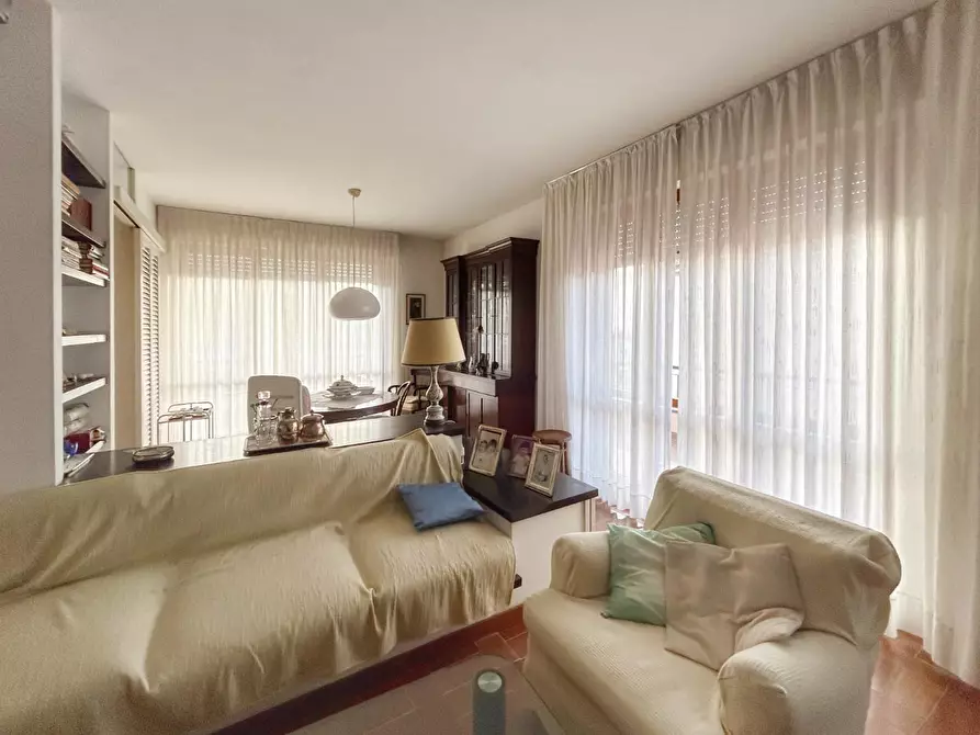 Immagine 7 di Appartamento in vendita  a Livorno