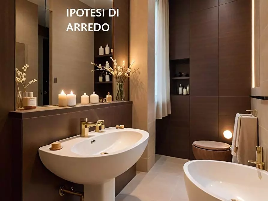 Immagine 23 di Appartamento in vendita  a Livorno