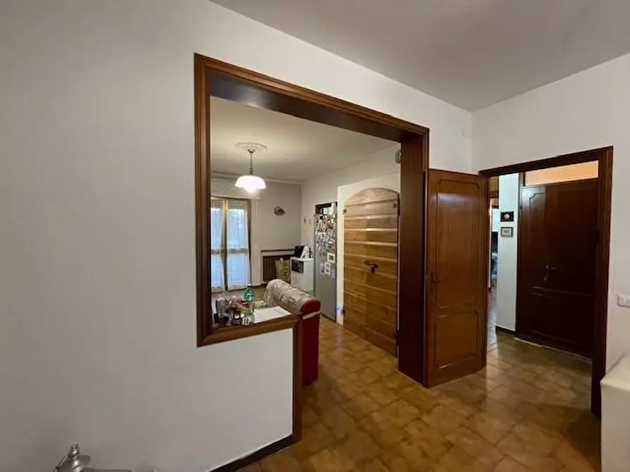 Immagine 2 di Appartamento in vendita  a Pisa