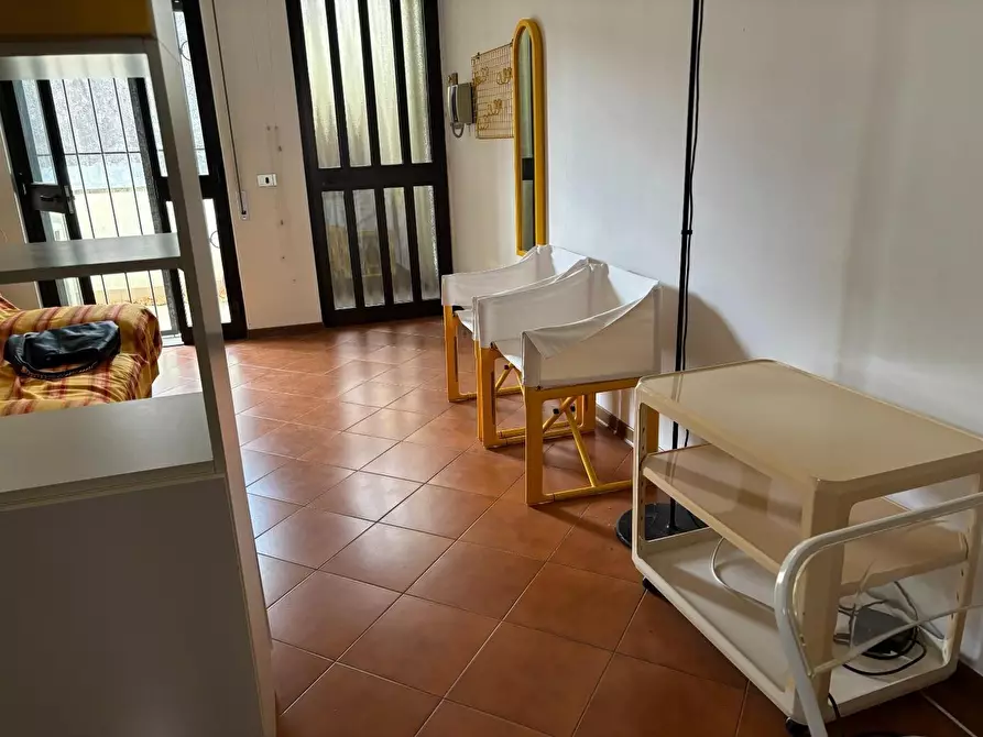 Immagine 5 di Appartamento in vendita  a Viareggio