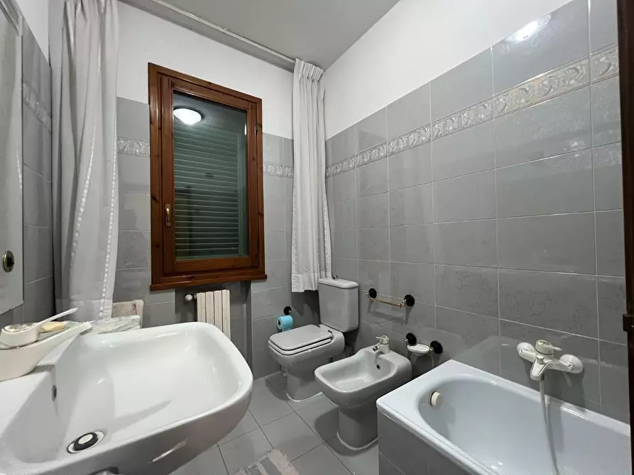 Immagine 28 di Villa in vendita  a Cerreto Guidi