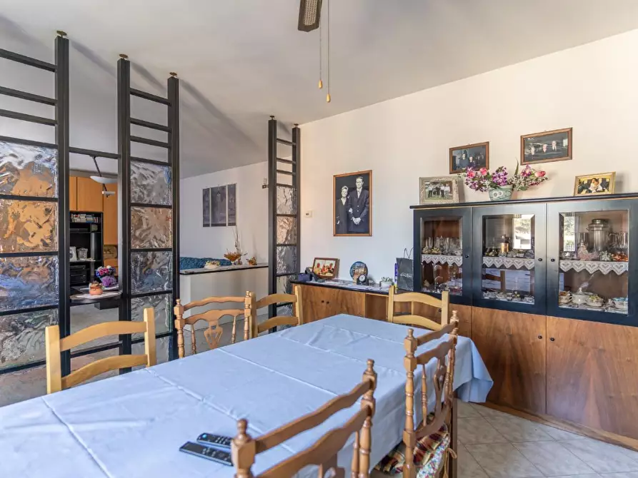 Immagine 14 di Villa in vendita  a Cerreto Guidi