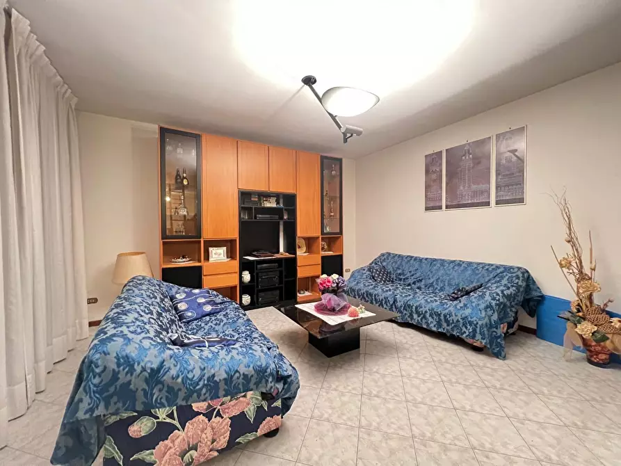 Immagine 22 di Villa in vendita  a Cerreto Guidi