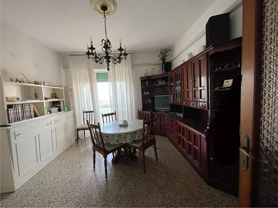 Immagine 1 di Appartamento in vendita  a Livorno