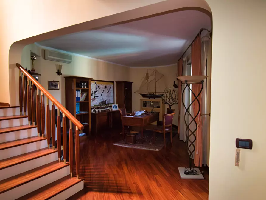 Immagine 13 di Villa in vendita  a Galatone