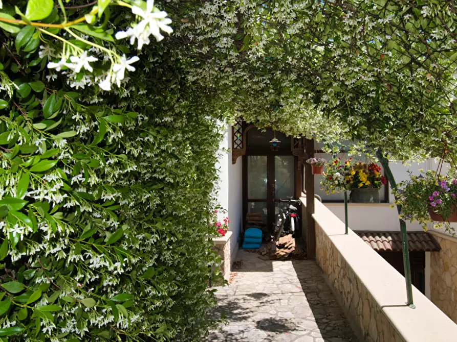 Immagine 6 di Villa in vendita  a Galatone