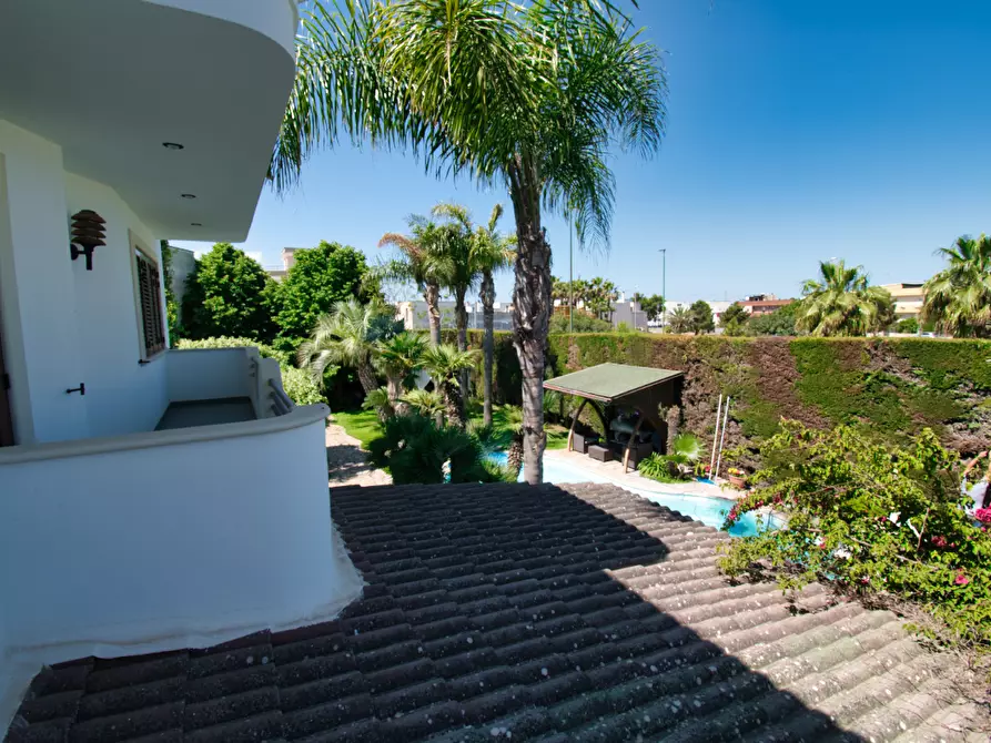 Immagine 25 di Villa in vendita  a Galatone