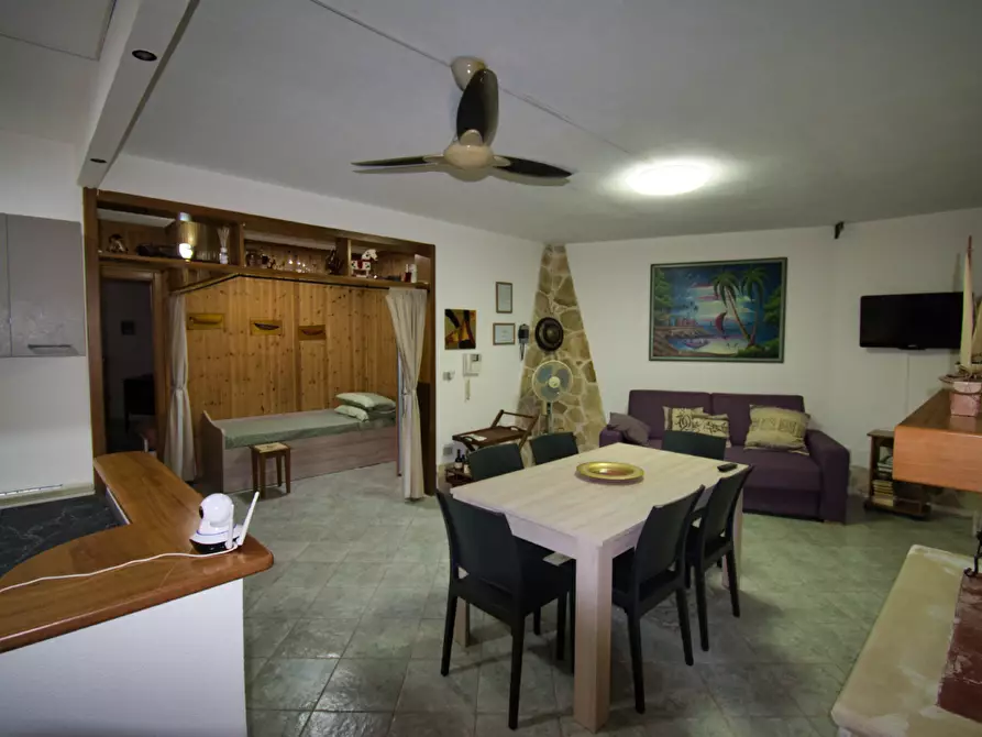 Immagine 21 di Villa in vendita  a Galatone