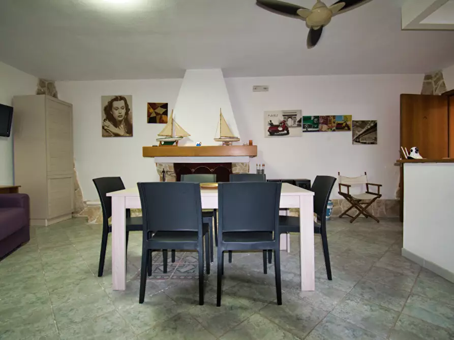 Immagine 23 di Villa in vendita  a Galatone