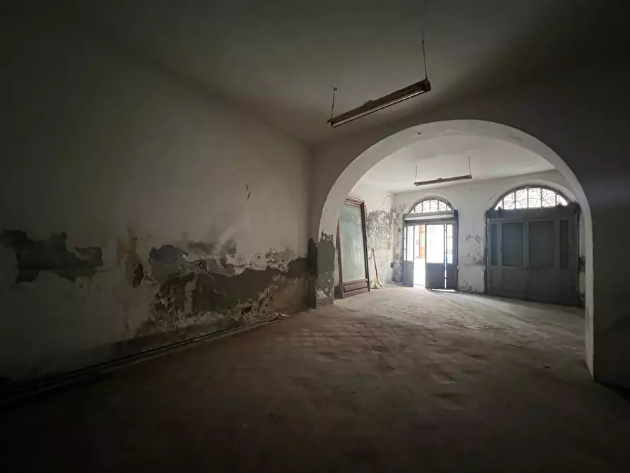 Immagine 10 di Magazzino in vendita  a Fucecchio