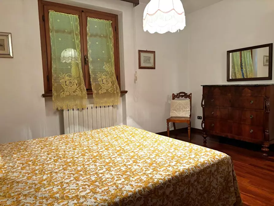 Immagine 15 di Villa in vendita  a Camaiore