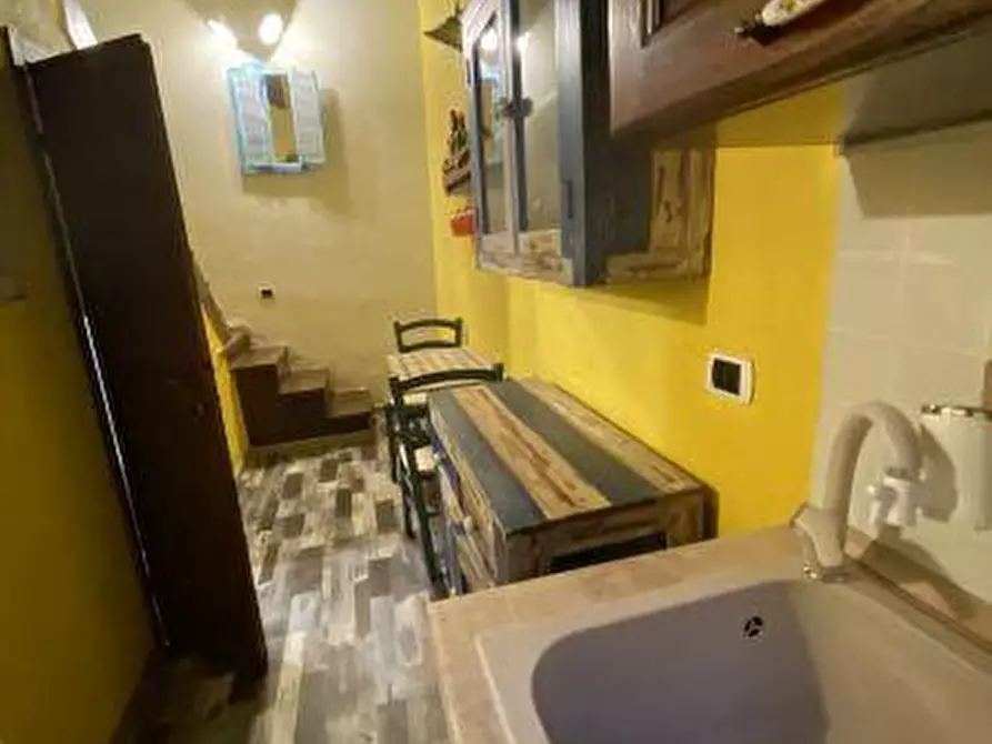 Immagine 8 di Appartamento in vendita  a Lerici