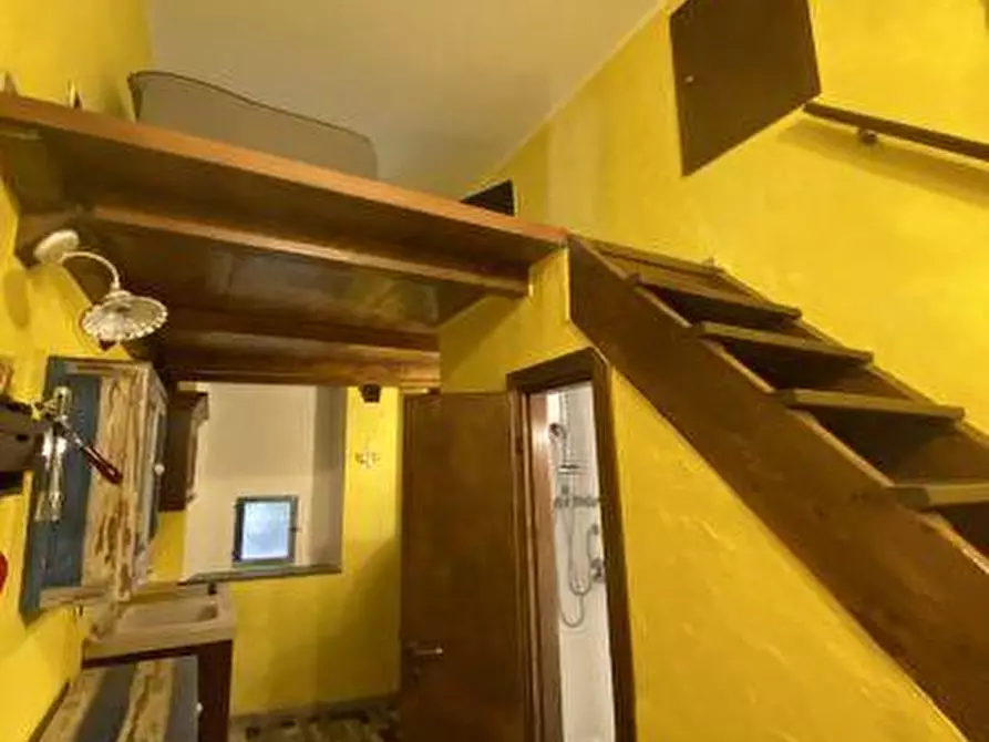 Immagine 3 di Appartamento in vendita  a Lerici