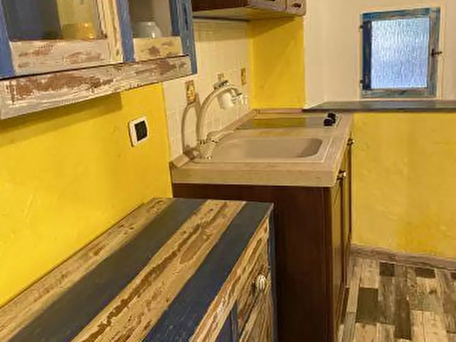 Immagine 7 di Appartamento in vendita  a Lerici