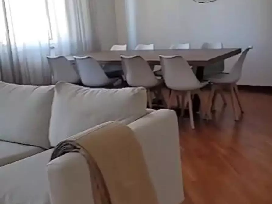 Immagine 8 di Appartamento in vendita  a Massa