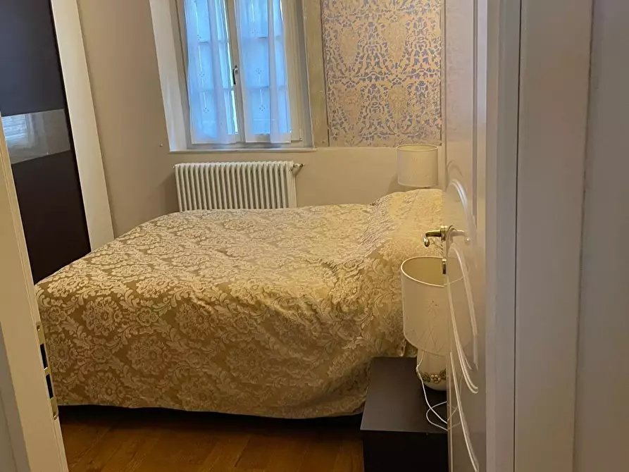 Immagine 12 di Appartamento in vendita  a Lucca