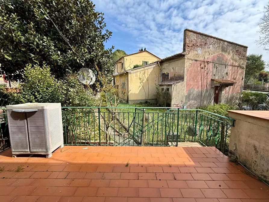 Immagine 17 di Appartamento in vendita  a Palaia