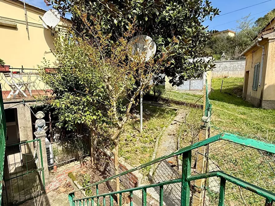 Immagine 10 di Appartamento in vendita  a Palaia